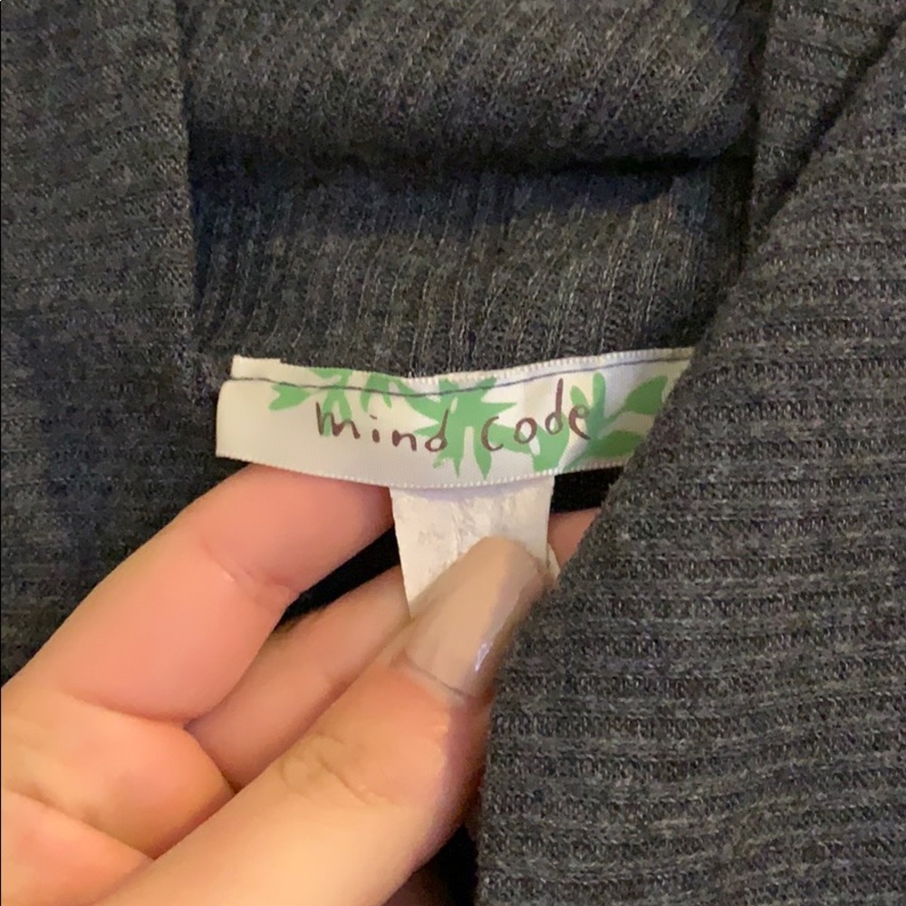 Sweater - Picture 2 of 3